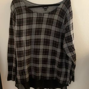 Torrid plaid sweater Size 3